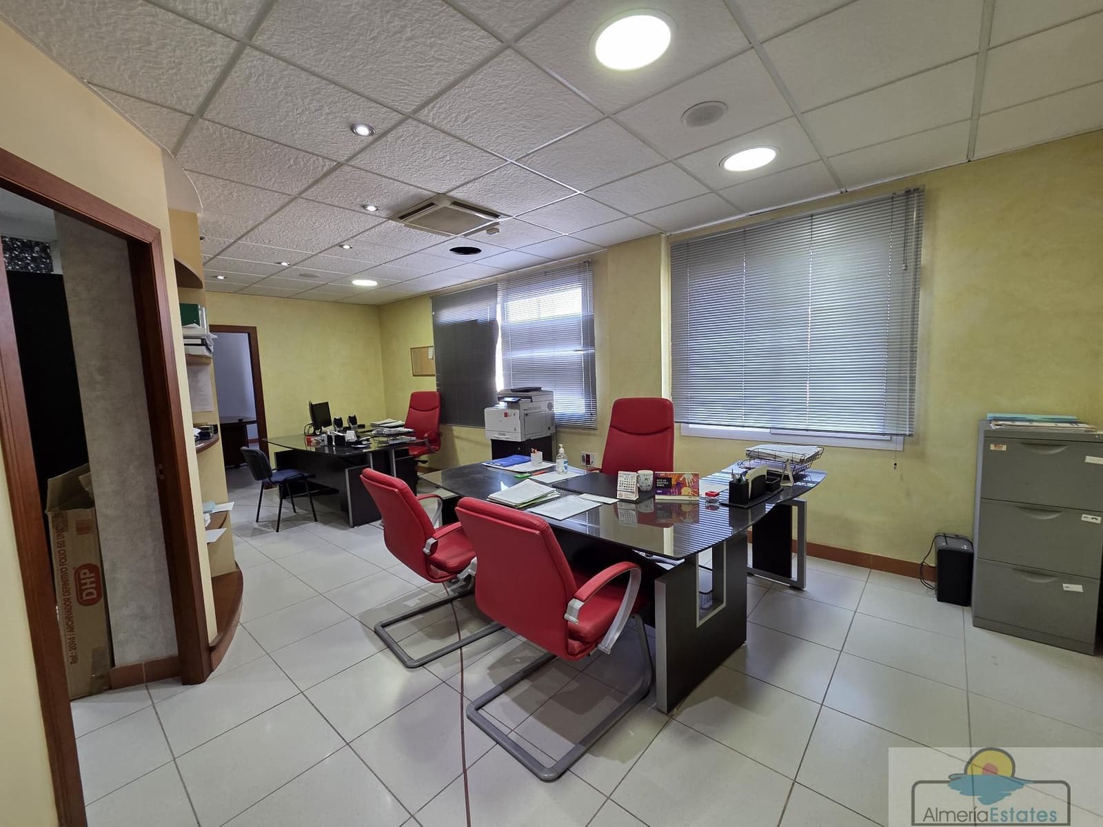 8 sypialnia Komercyjne do wynajęcia w Albox - 900 € (Ref: 9175899)