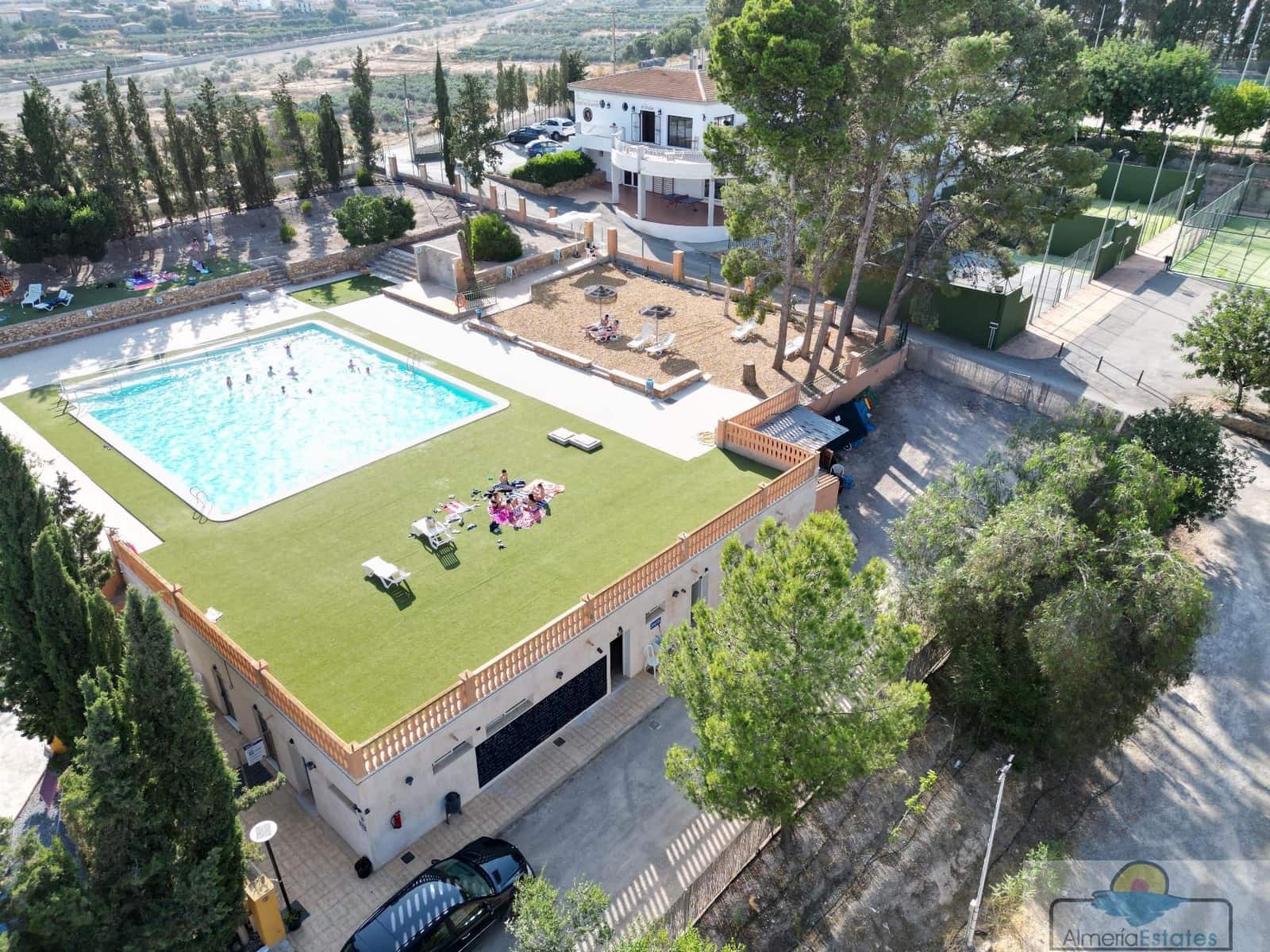 2 soveværelse Byhus til leje i Albox med swimmingpool - € 450 (Ref: 9180481)