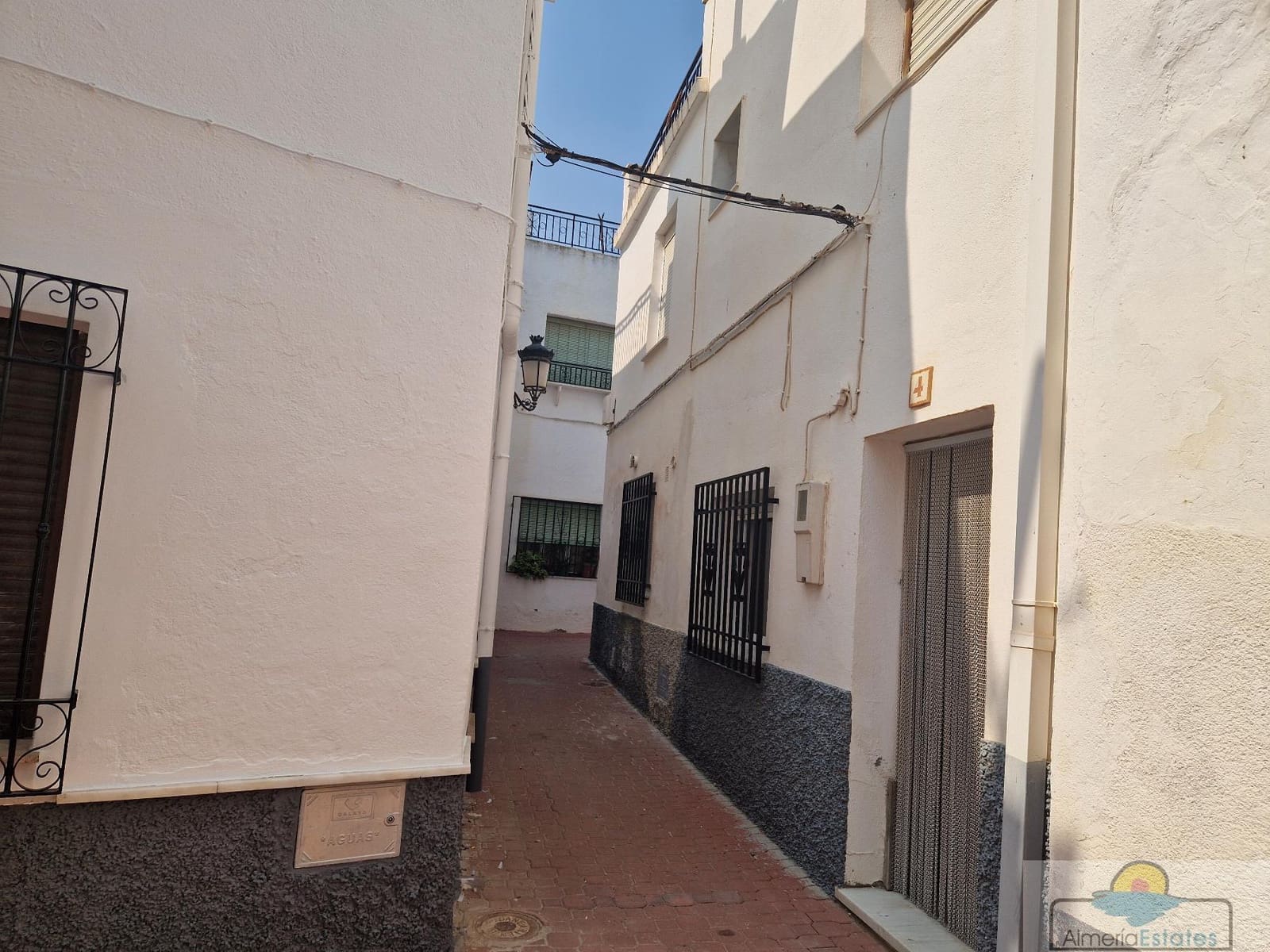 6 soveværelse Byhus til salg i Albanchez - € 69.000 (Ref: 9186337)