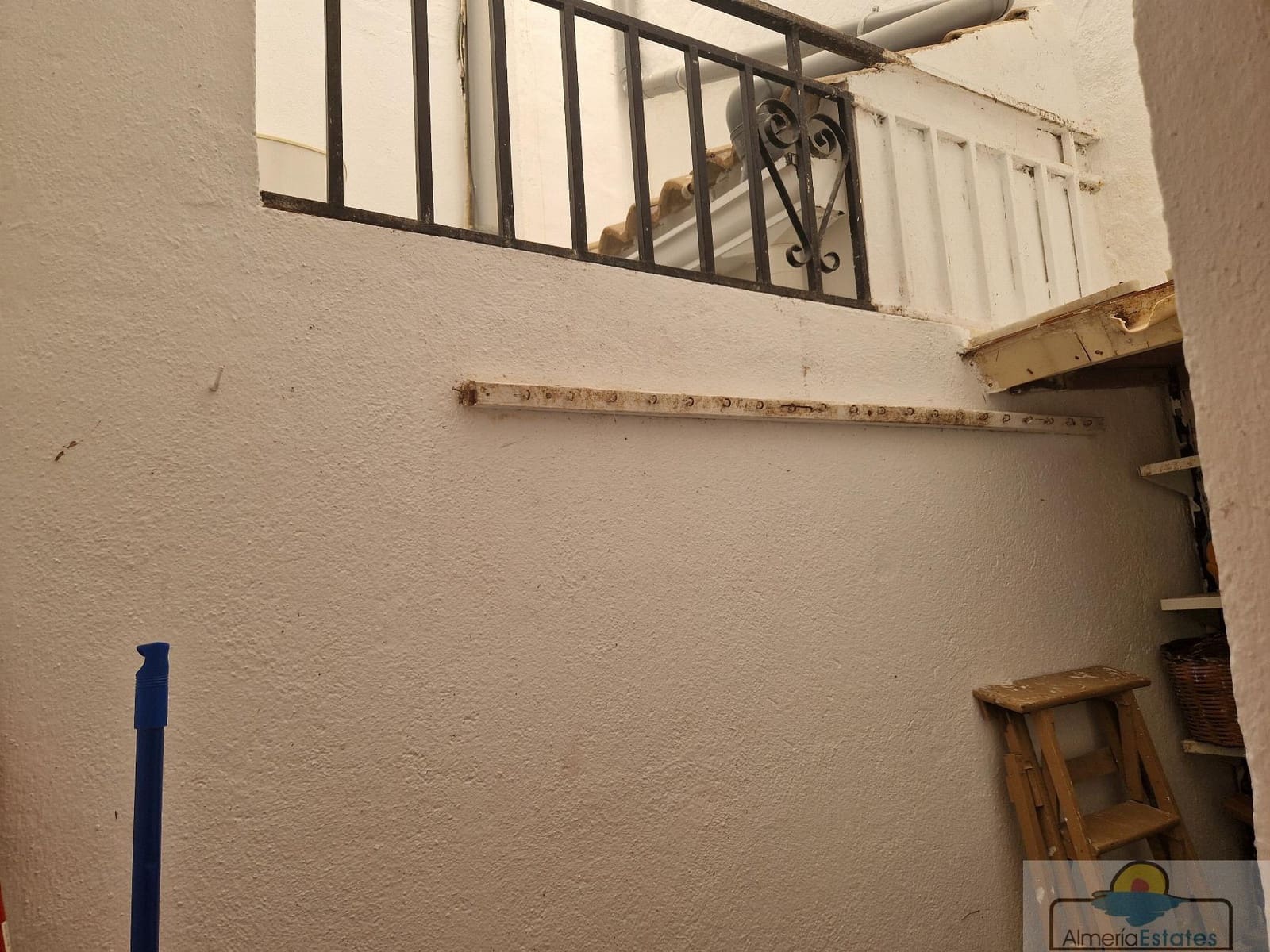 6 soveværelse Byhus til salg i Albanchez - € 69.000 (Ref: 9186337)