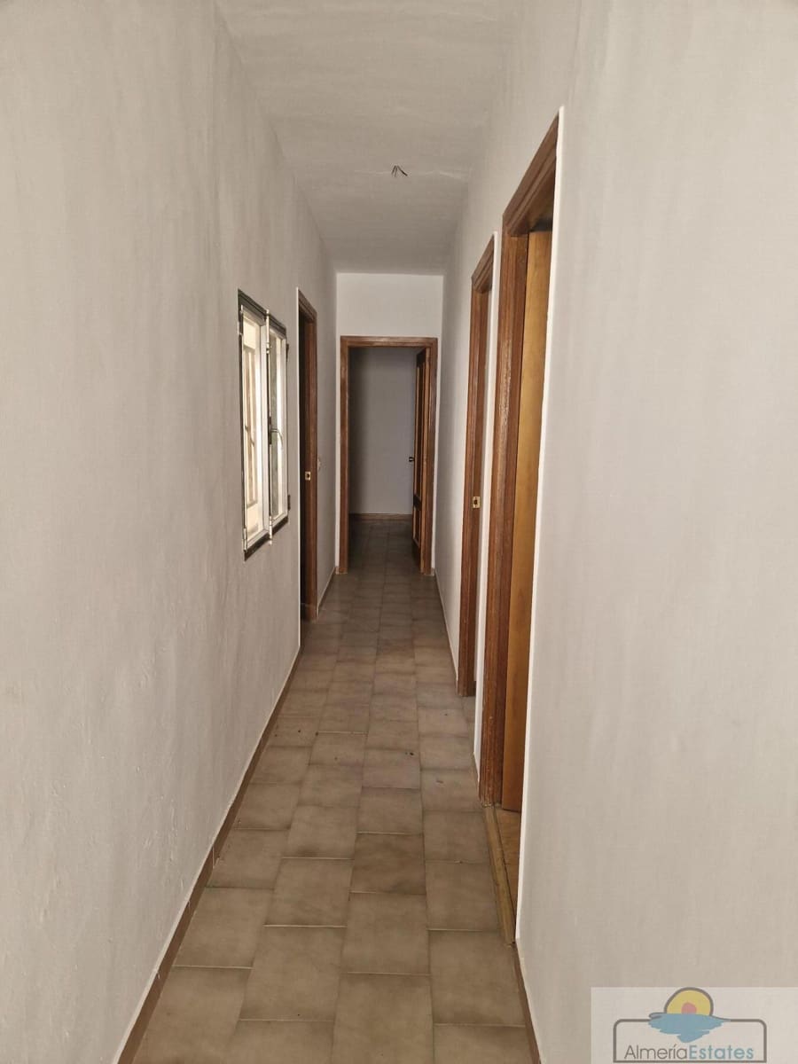 3 soverom Leilighet til salgs i Fines - € 58 000 (Ref: 9264254)