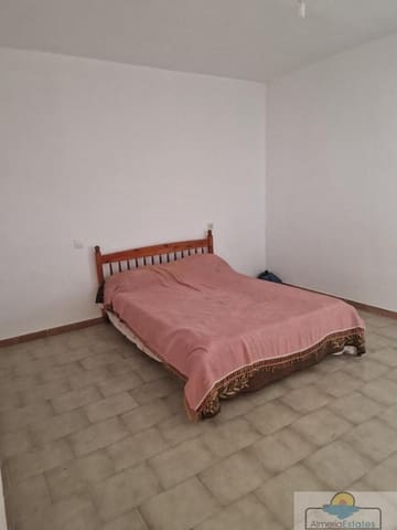 3 soverom Leilighet til salgs i Fines - € 58 000 (Ref: 9264254)