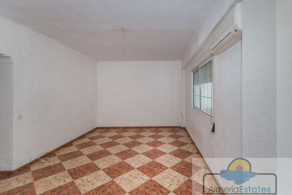 5 soverom Hus til salgs i Olula del Rio med garasje - € 110 000 (Ref: 9264255)