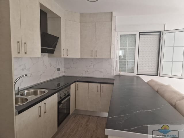 3 soveværelse Byhus til leje i Albox - € 900 (Ref: 9293928)