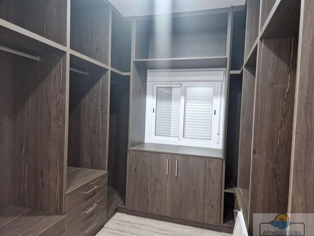 3 soveværelse Byhus til leje i Albox - € 900 (Ref: 9293928)