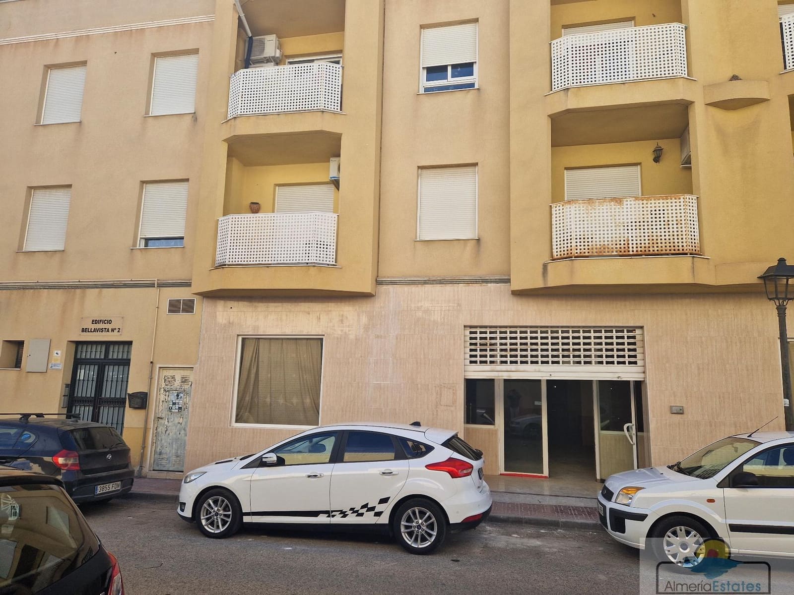 4 bedroom Commercial for rent in Albox - € 2,000 (Ref: 9334583)