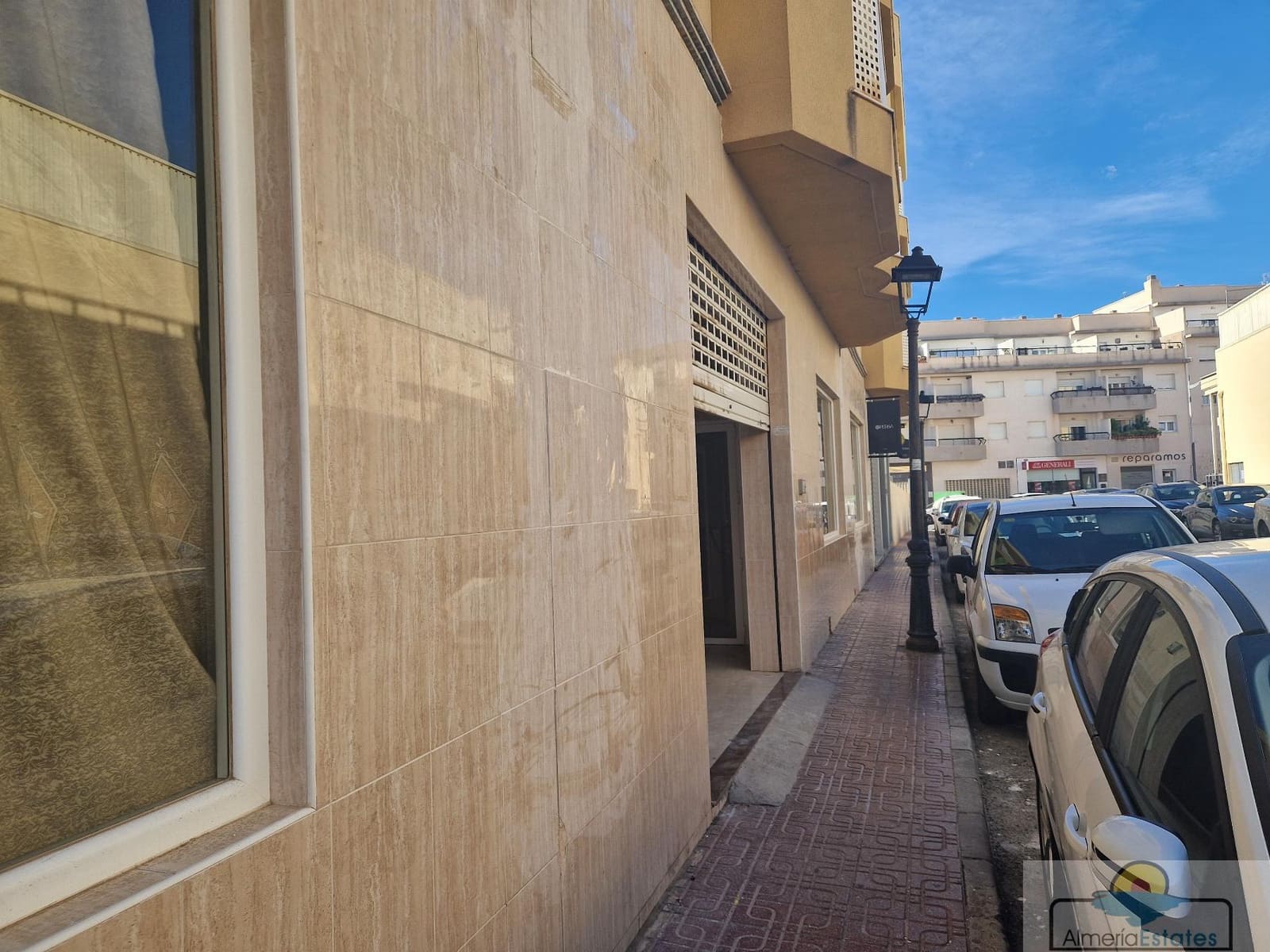 4 bedroom Commercial for rent in Albox - € 2,000 (Ref: 9334583)