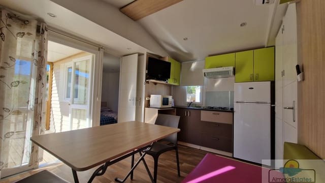 2 bedroom Townhouse for rent in Albox with pool - € 450 (Ref: 9496554)