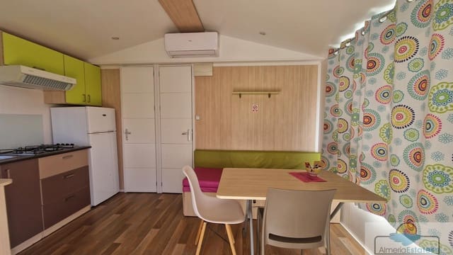 2 bedroom Townhouse for rent in Albox with pool - € 450 (Ref: 9496554)