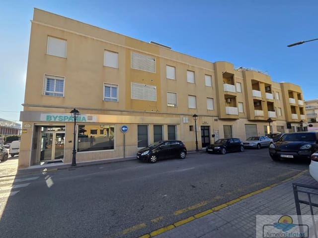 3 sovrum Lägenhet att hyra i Albox med garage - 500 € (Ref: 9535241)