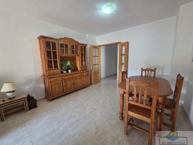 3 sovrum Lägenhet att hyra i Albox med garage - 500 € (Ref: 9535241)