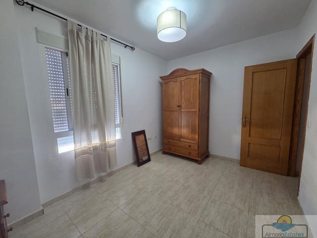 3 sovrum Lägenhet att hyra i Albox med garage - 500 € (Ref: 9535241)