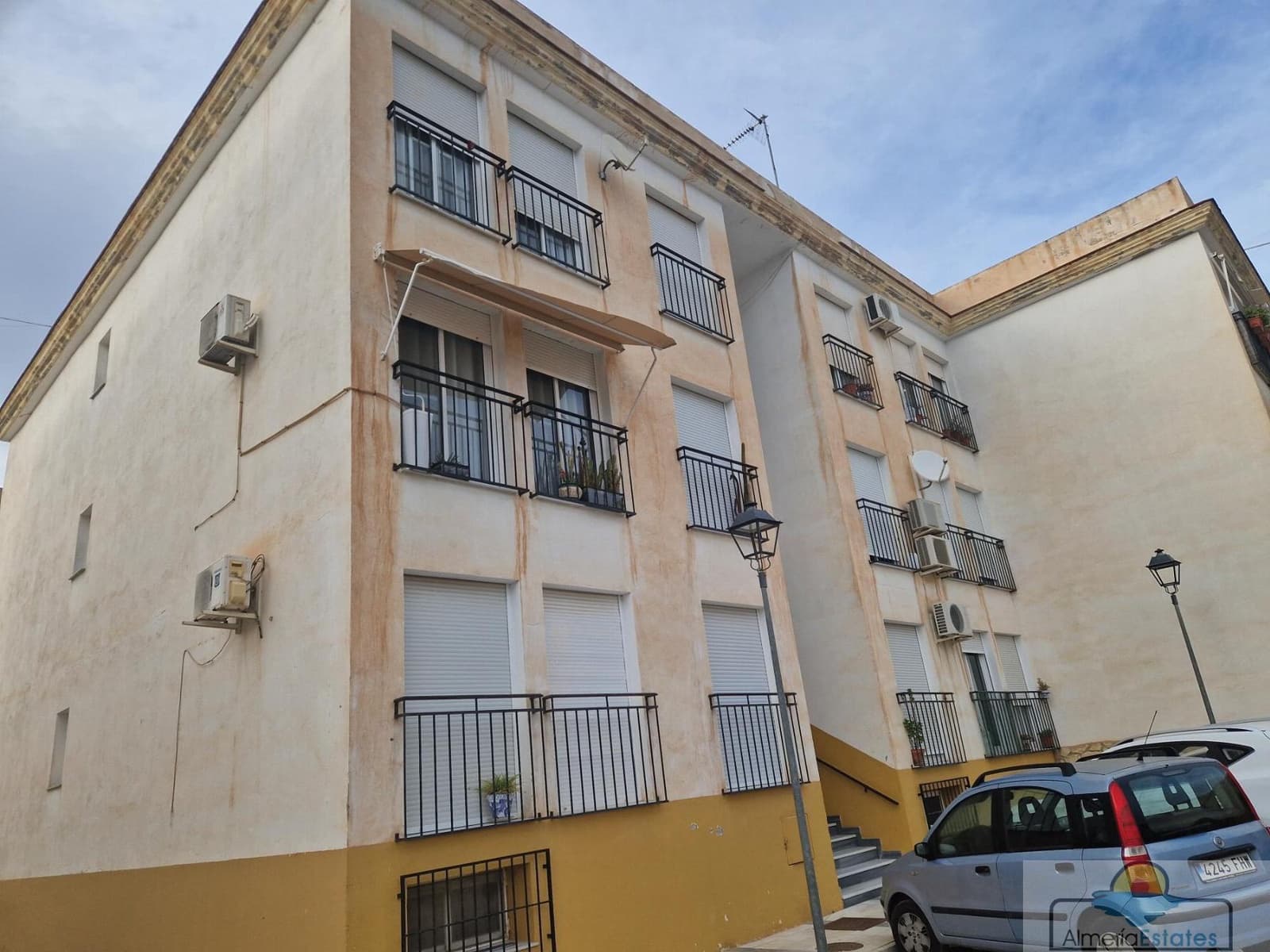 3 soveværelse Lejlighed til salg i Olula del Rio - € 56.500 (Ref: 9535242)