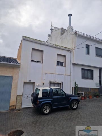 Casa de 3 habitaciones en Cantoria en venta - 70.000 € (Ref: 9535244)