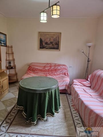 Casa de 3 habitaciones en Cantoria en venta - 70.000 € (Ref: 9535244)