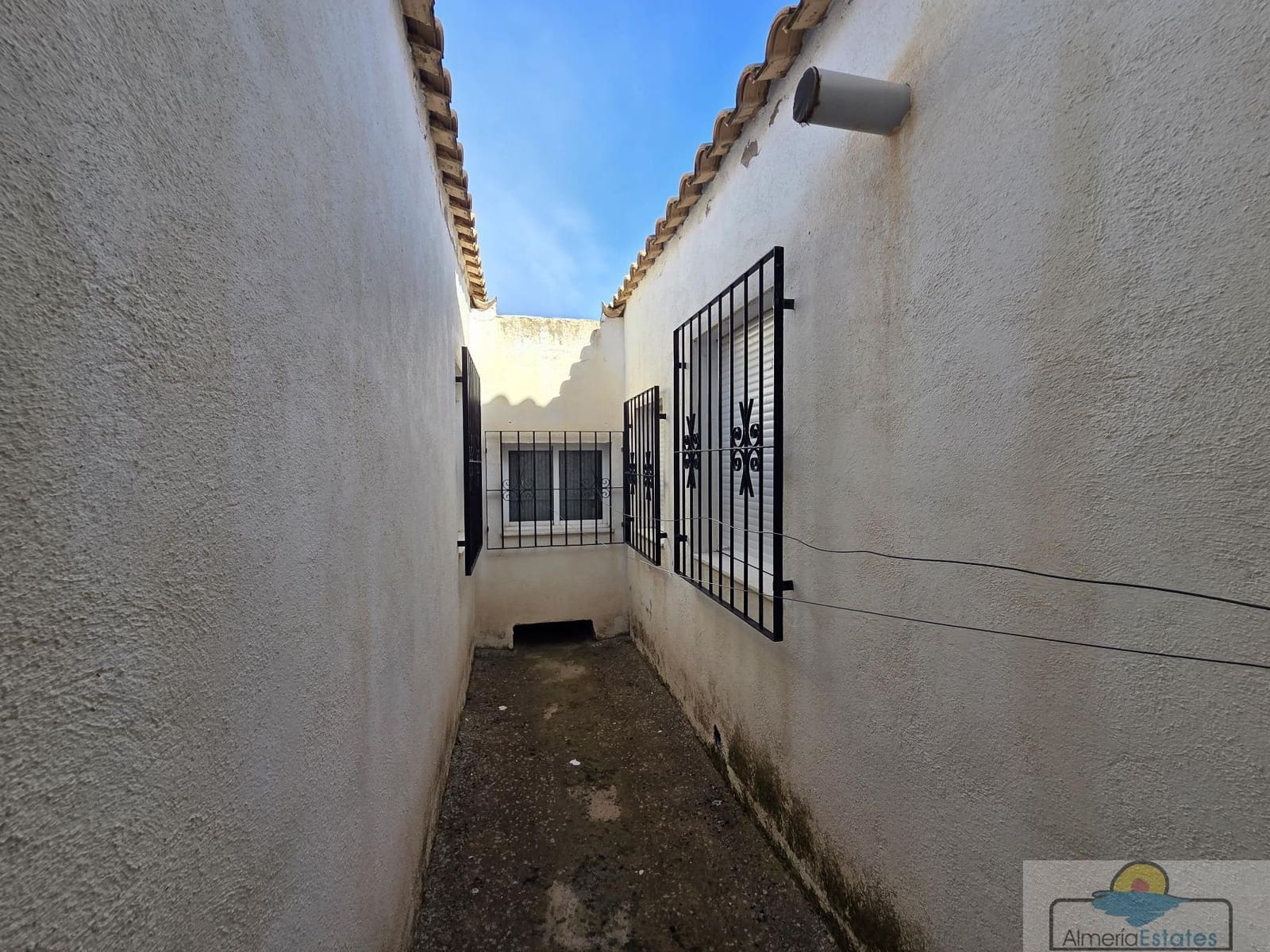 4 soveværelse Byhus til salg i Albox med garage - € 135.000 (Ref: 9535245)