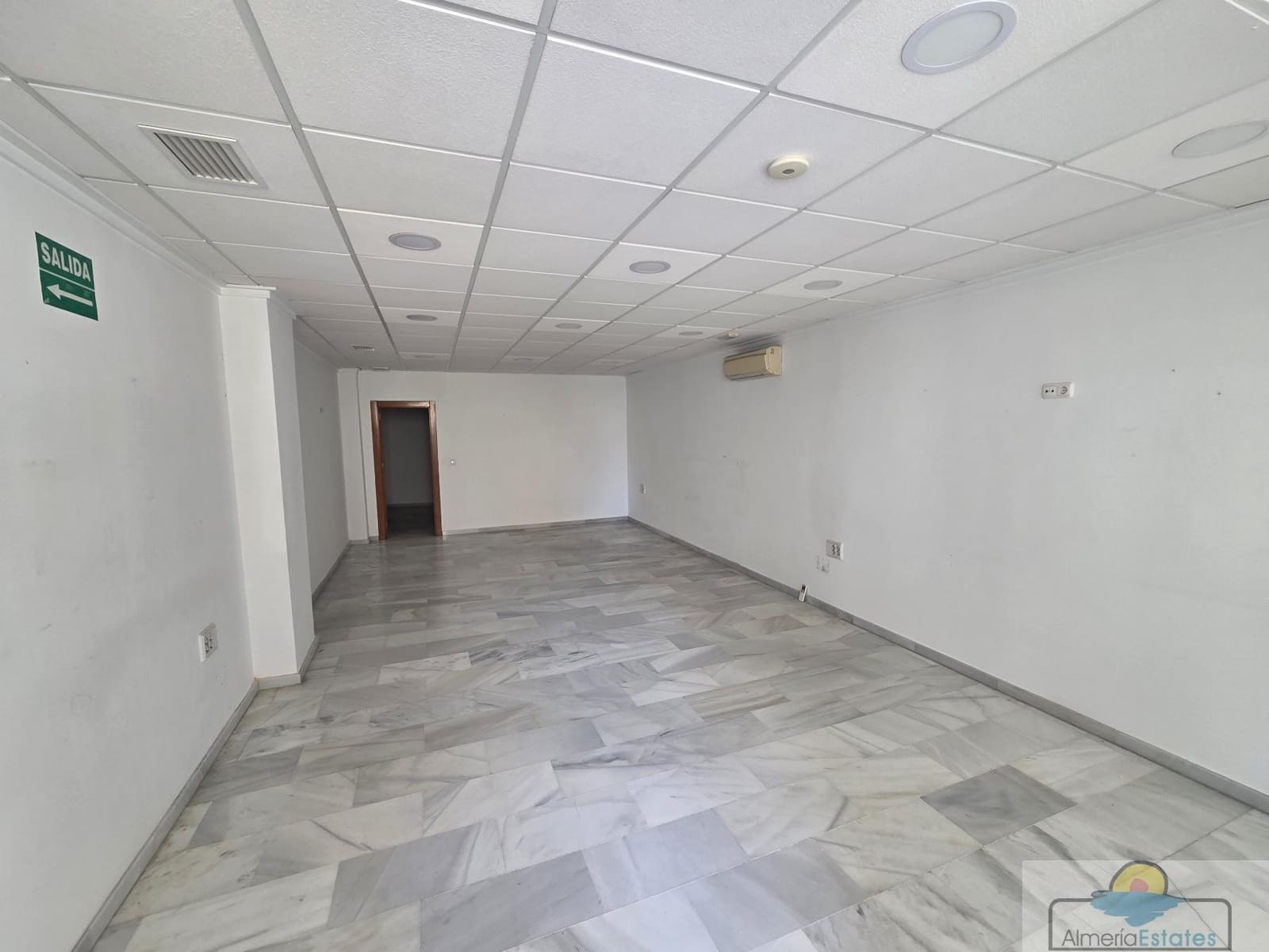 Kommersiell till salu i Albox - 85 000 € (Ref: 9535246)