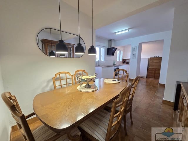 Ático de 3 habitaciones en Albox en venta - 149.000 € (Ref: 9665488)