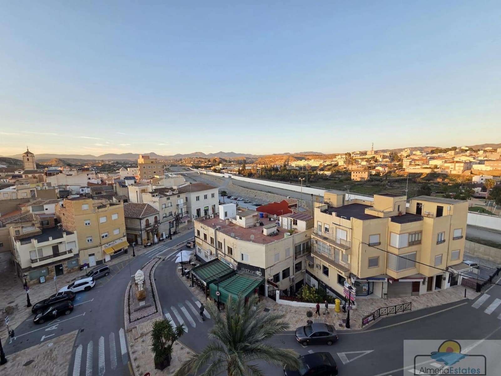 Ático de 3 habitaciones en Albox en venta - 149.000 € (Ref: 9665488)