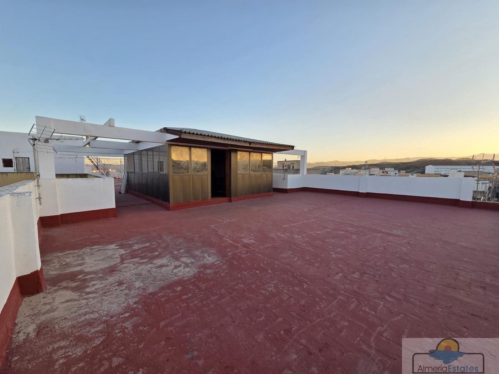 Ático de 3 habitaciones en Albox en venta - 149.000 € (Ref: 9665488)