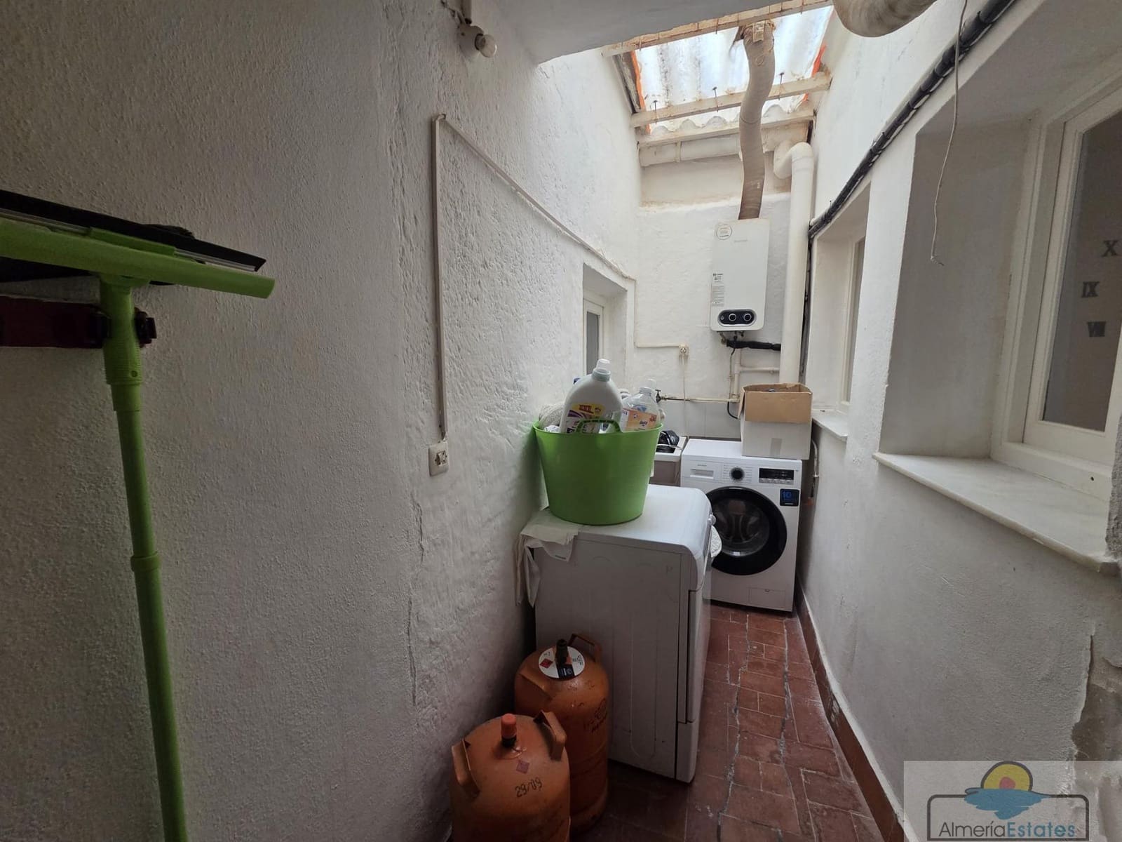 5 bedroom Townhouse for sale in Purchena - € 79,000 (Ref: 9665489)