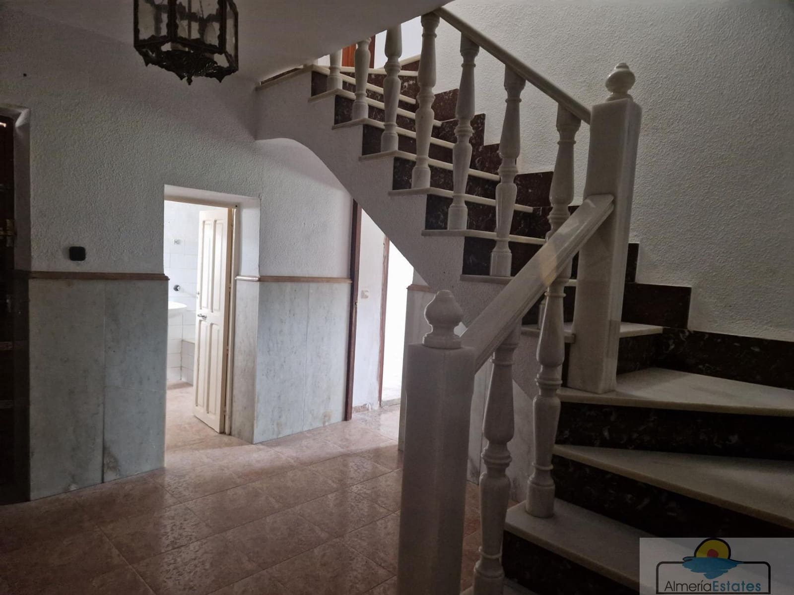 5 bedroom Townhouse for sale in Fines - € 108,000 (Ref: 9729556)