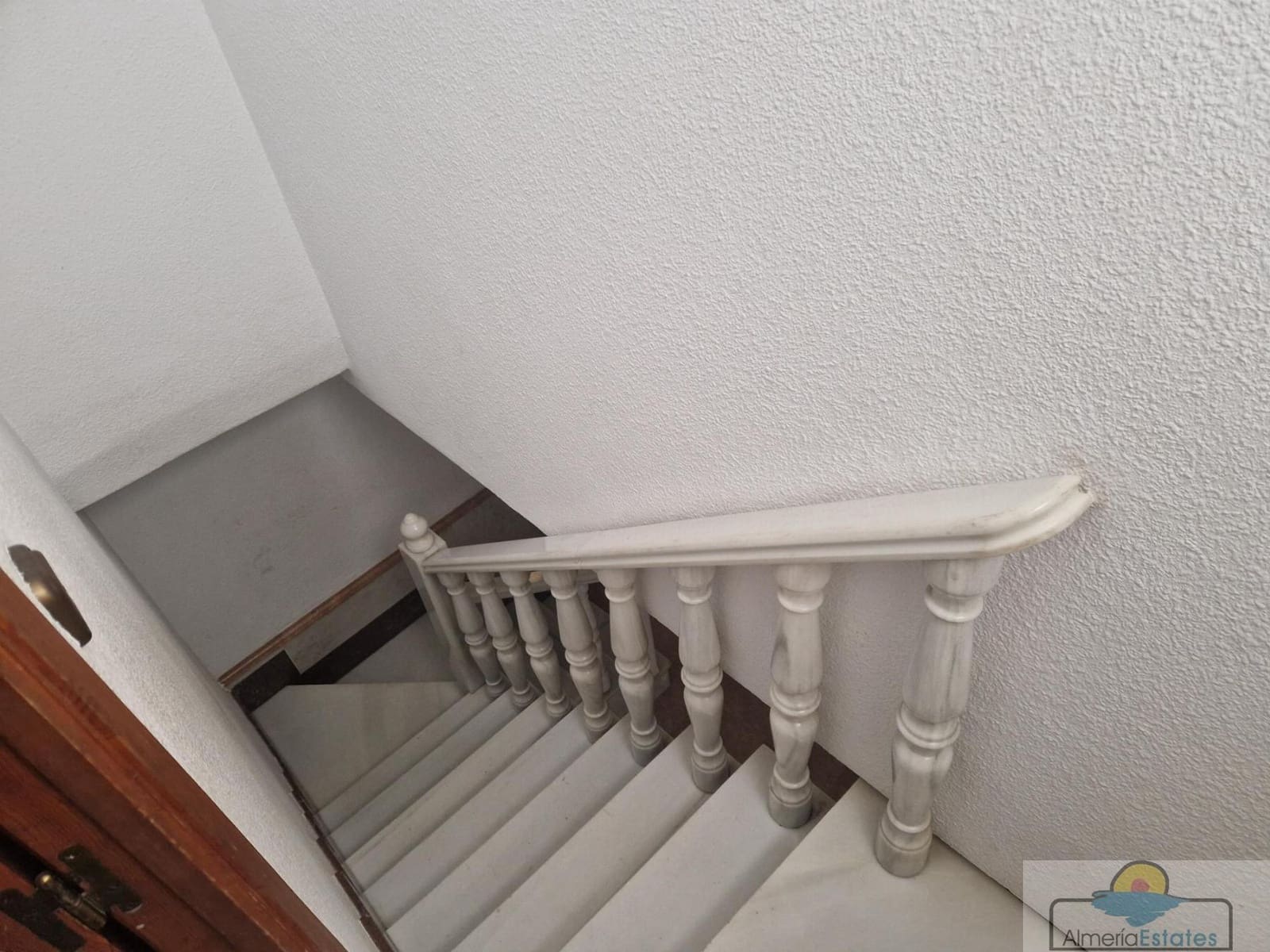 5 bedroom Townhouse for sale in Fines - € 108,000 (Ref: 9729556)