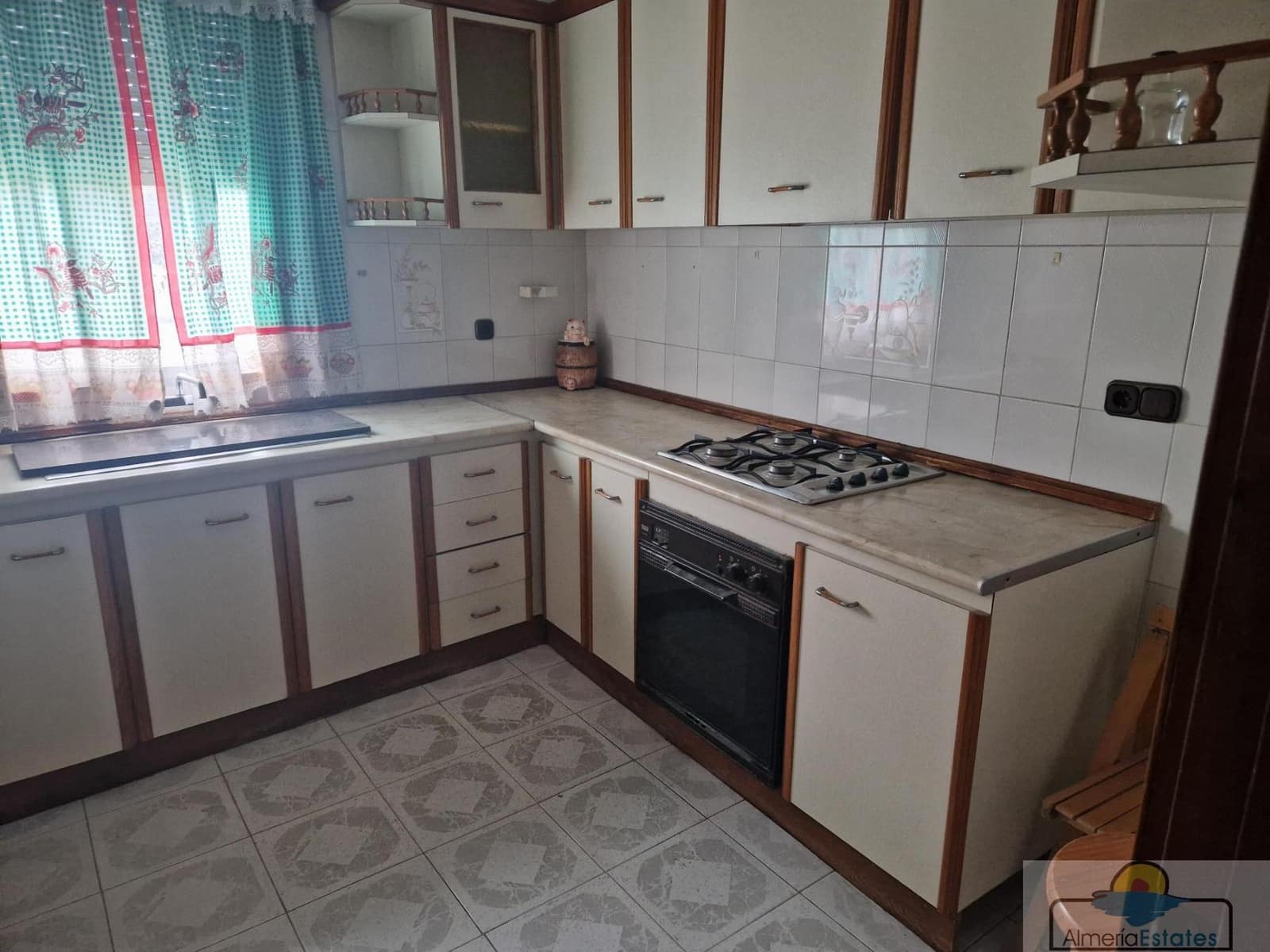 5 bedroom Townhouse for sale in Fines - € 108,000 (Ref: 9729556)