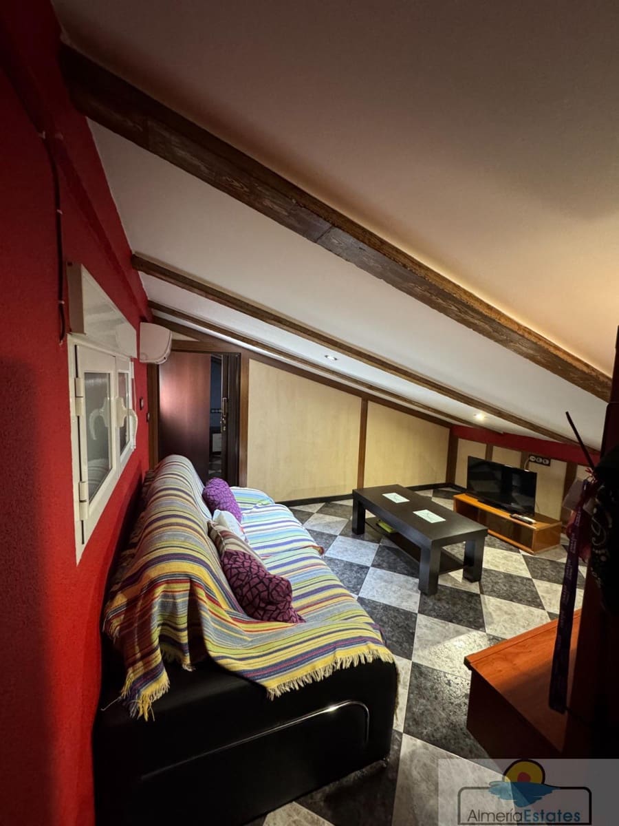 6 bedroom Townhouse for sale in Olula del Rio - € 250,000 (Ref: 9729557)