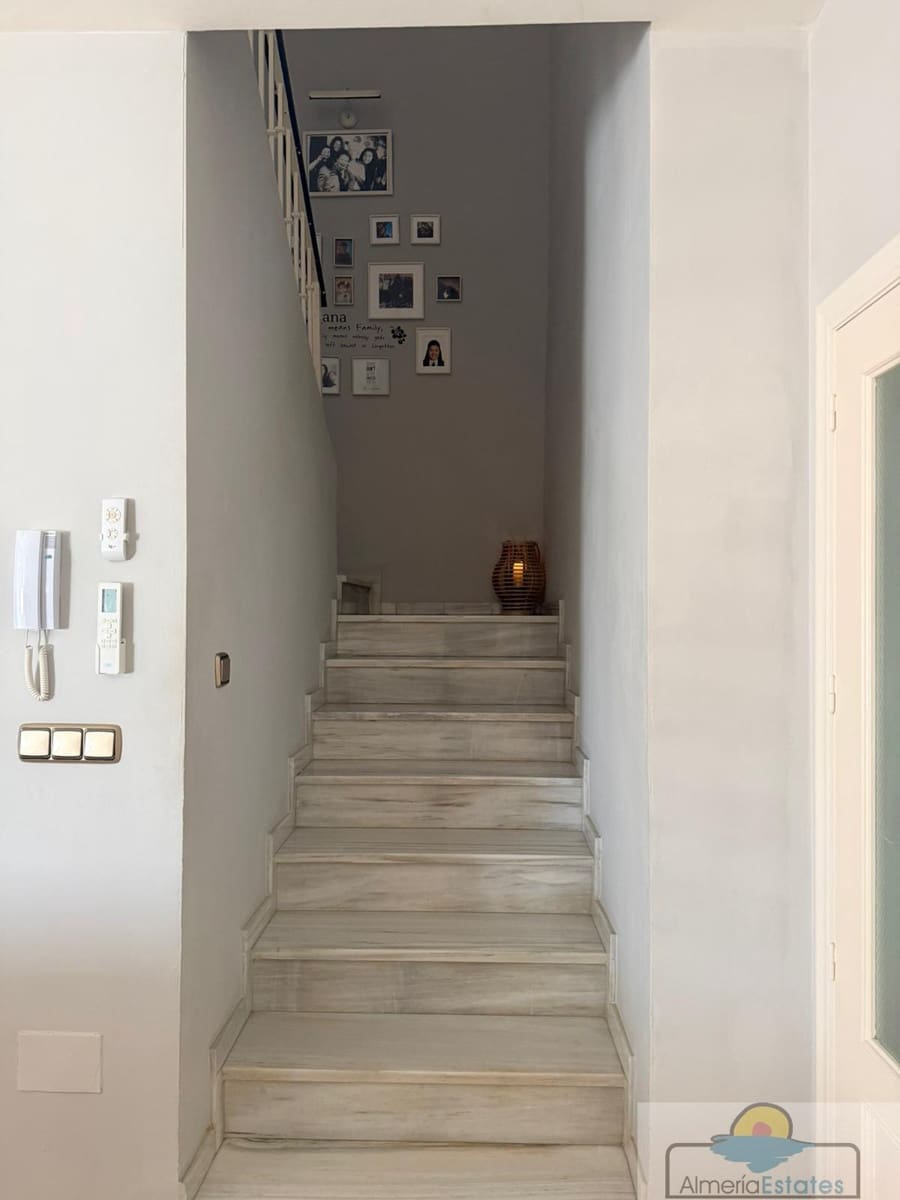 4 bedroom Apartment for sale in Albox - € 195,000 (Ref: 9758128)