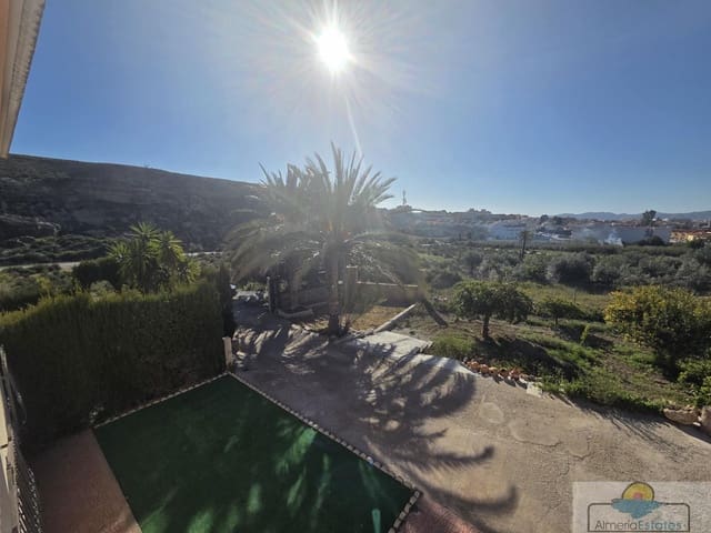 7 soverom Villa til salgs i Albox med garasje - € 449 000 (Ref: 9764871)