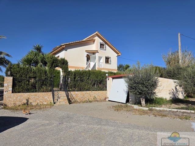 7 soverom Villa til salgs i Albox med garasje - € 449 000 (Ref: 9764871)