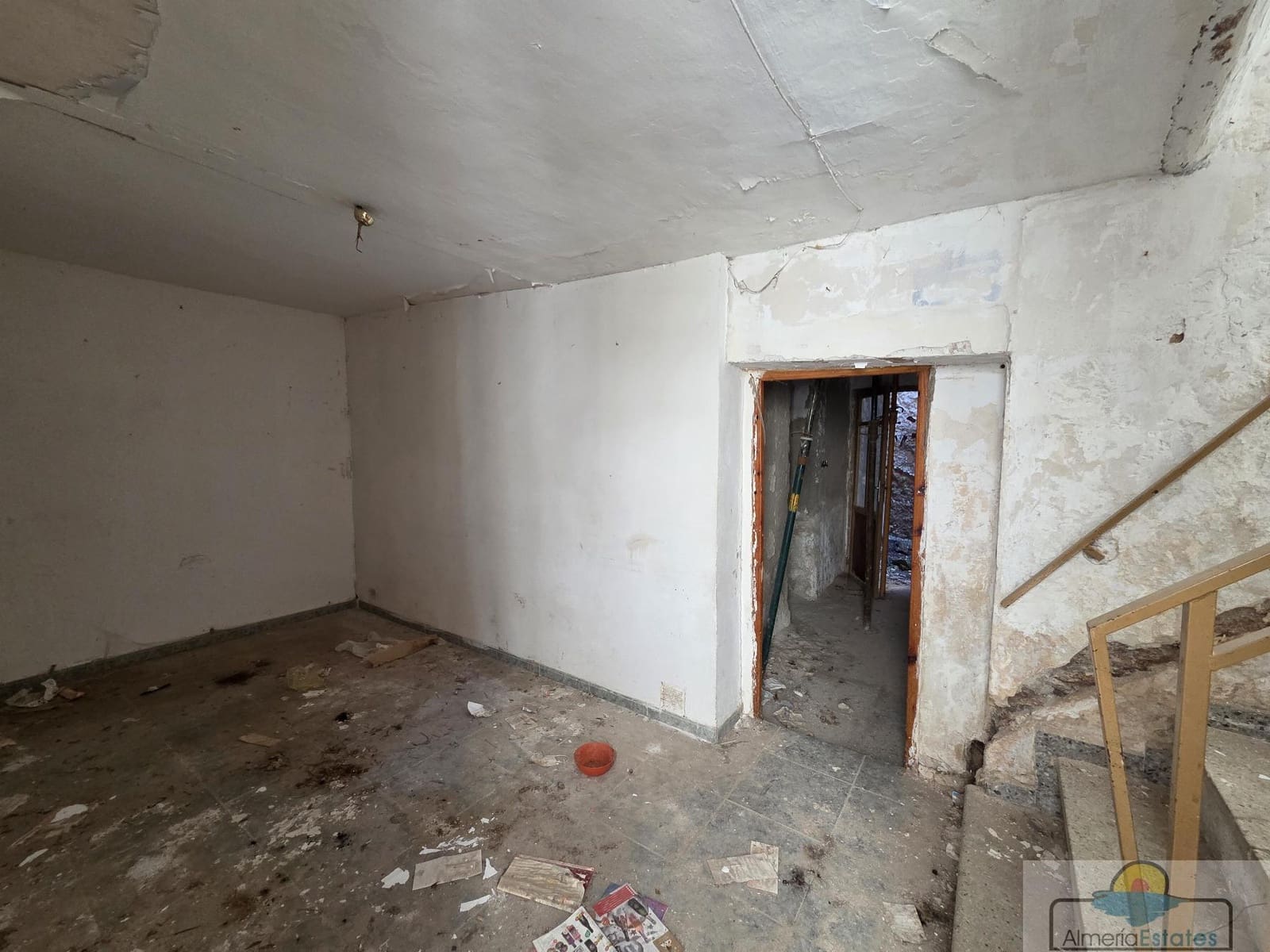 4 soverom Hus til salgs i Baza - € 13 000 (Ref: 9764872)