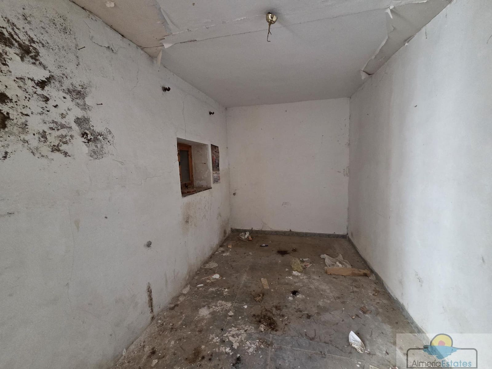 4 soverom Hus til salgs i Baza - € 13 000 (Ref: 9764872)