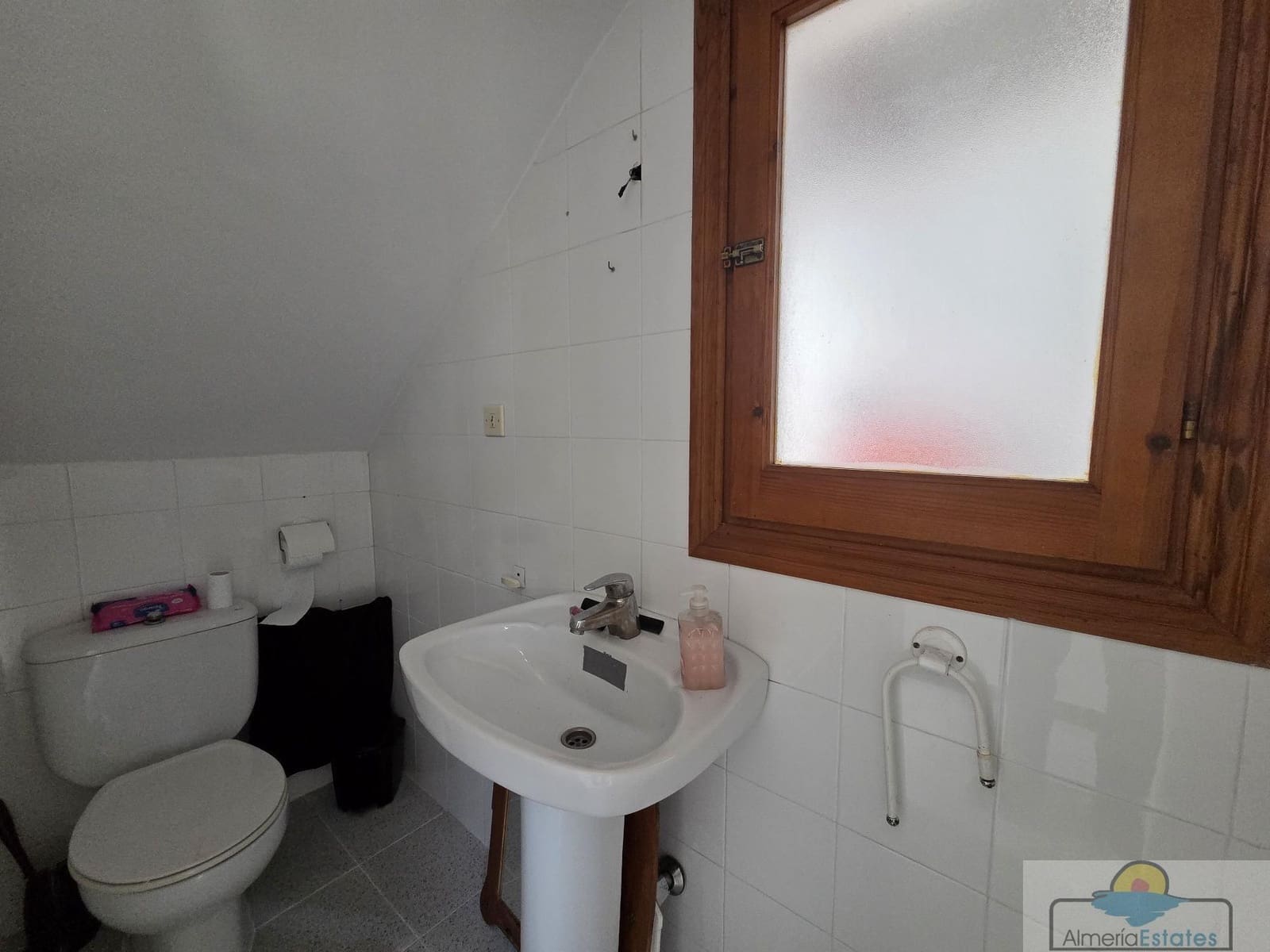 4 bedroom Townhouse for rent in Arboleas with garage - € 550 (Ref: 9764874)