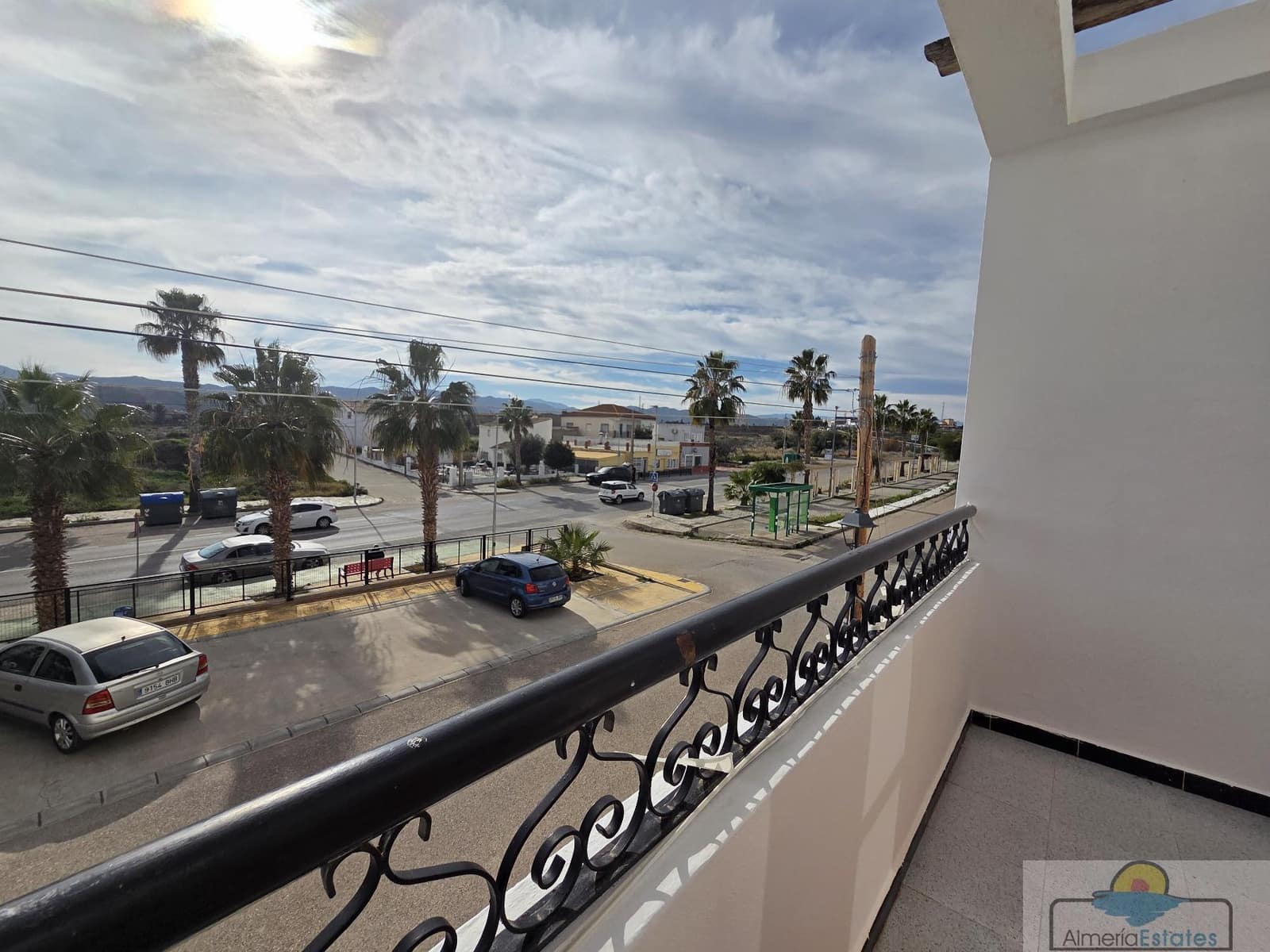 4 bedroom Townhouse for rent in Arboleas with garage - € 550 (Ref: 9764874)