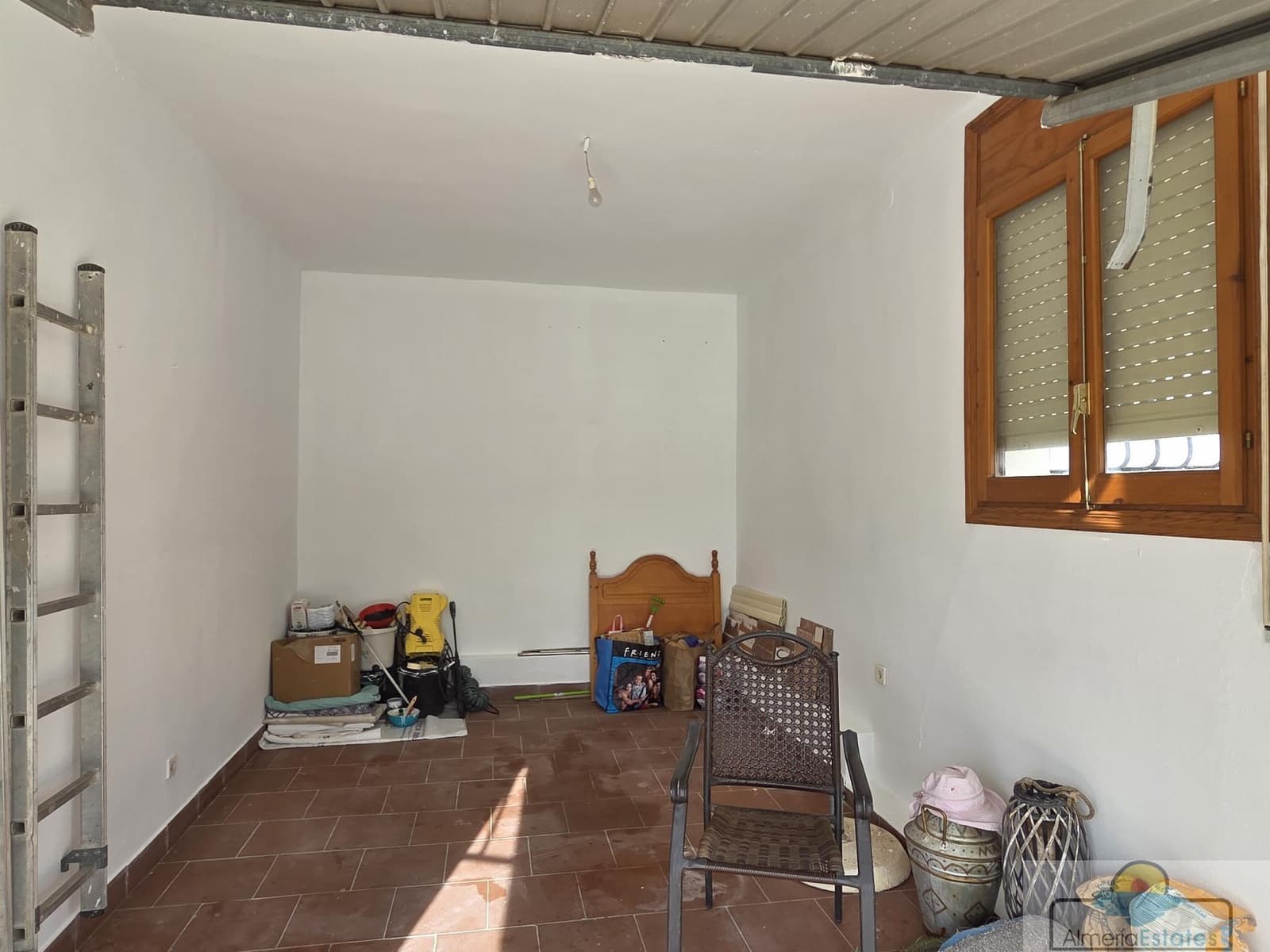 4 bedroom Townhouse for rent in Arboleas with garage - € 550 (Ref: 9764874)