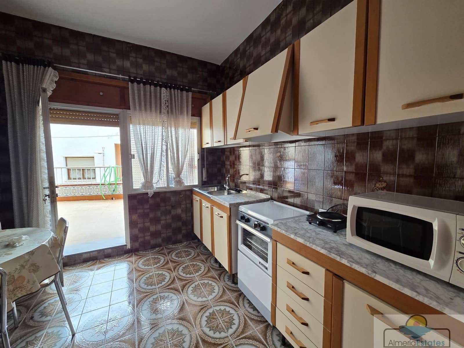 3 chambre Appartement à vendre à Tijola avec garage - 98 000 € (Ref: 9765175)