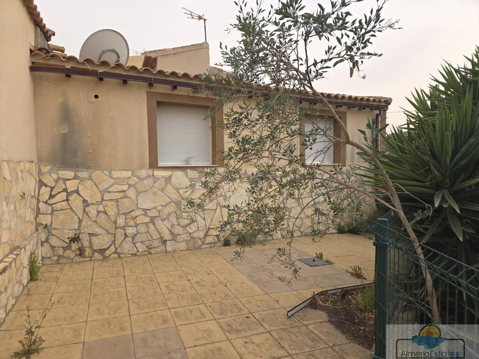 3 quarto Moradia para venda em Aljariz - 130 000 € (Ref: 9765176)