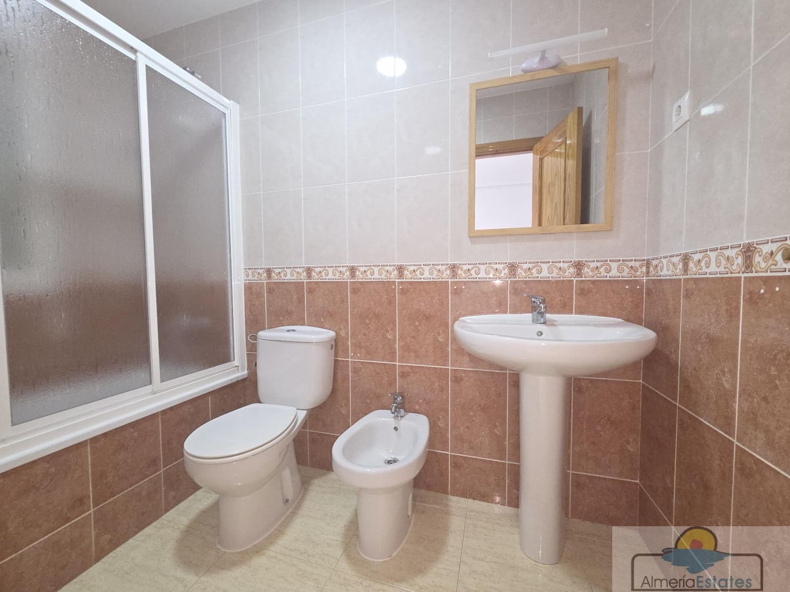 3 sovrum Lägenhet att hyra i Macael - 475 € (Ref: 9765177)