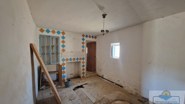 4 soverom Hus til salgs i Albox - € 49 000 (Ref: 9765178)