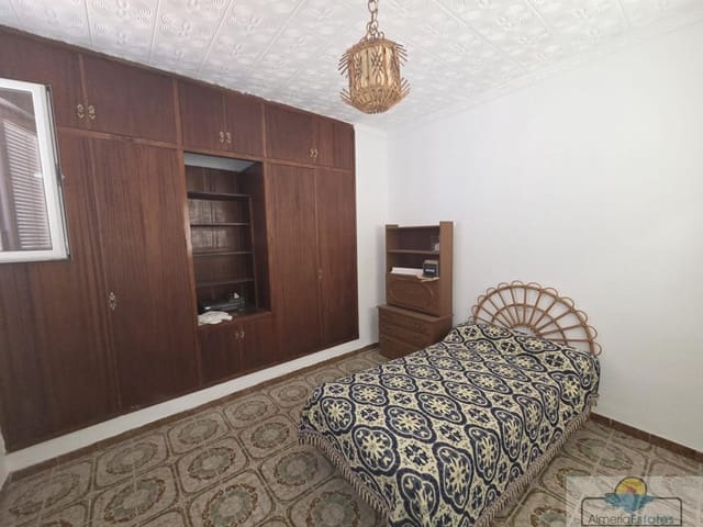 Erhverv til salg i Albox - € 129.000 (Ref: 9818404)