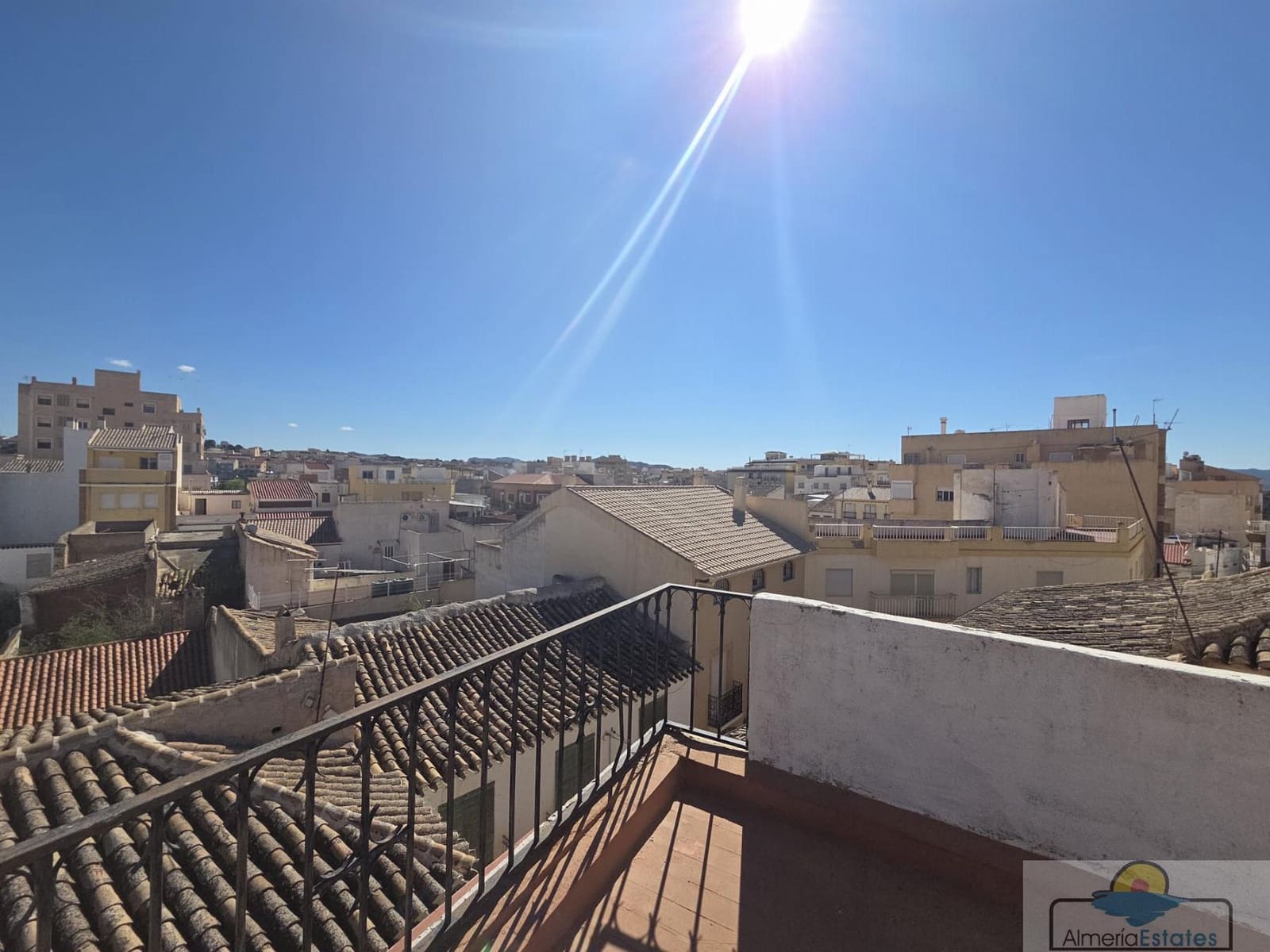 Commercial for sale in Albox - € 129,000 (Ref: 9818404)