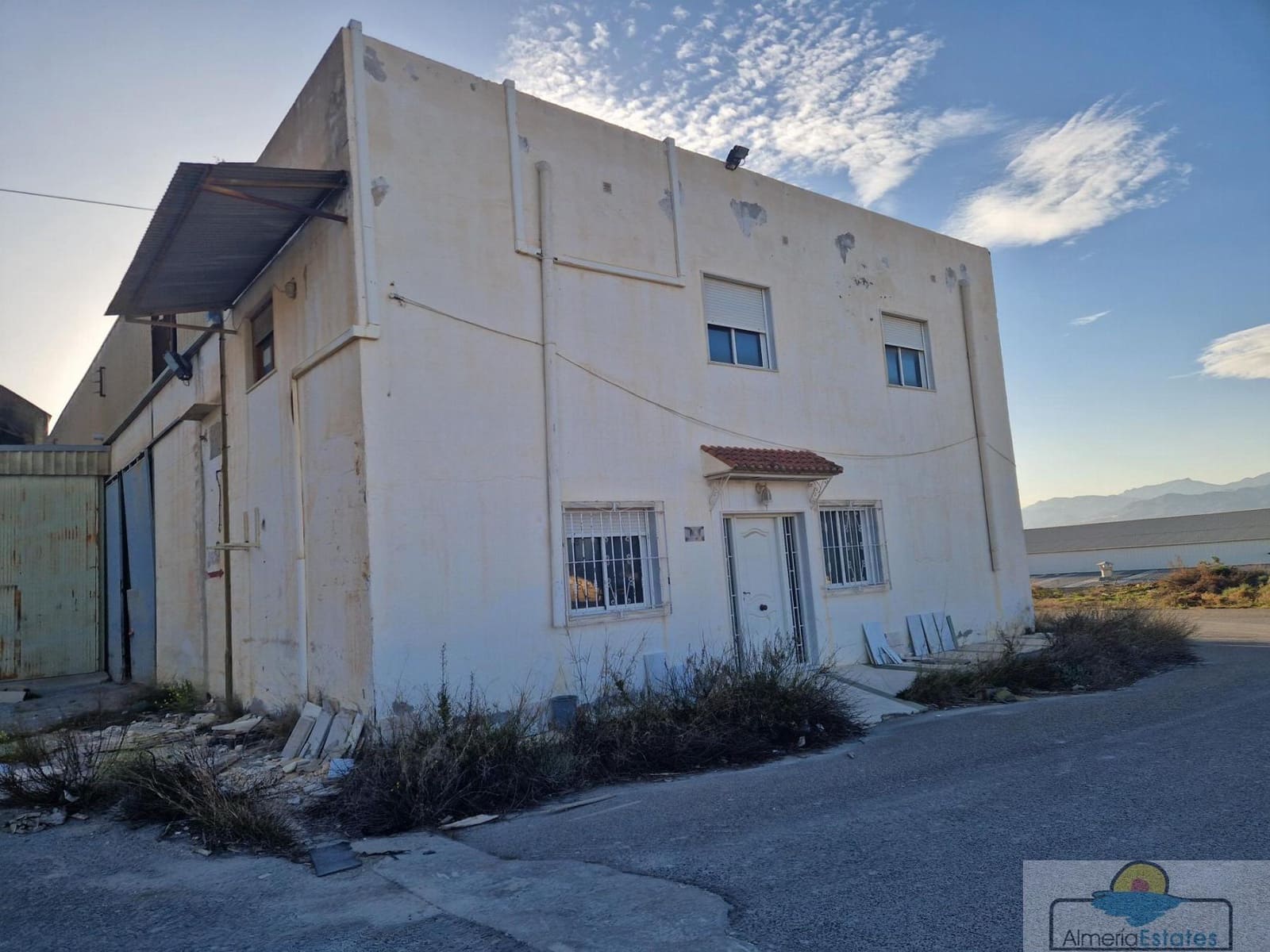 4 sovrum Kommersiell till salu i Macael - 360 000 € (Ref: 9818406)