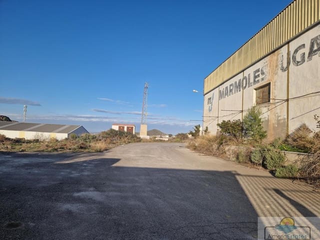 4 bedroom Commercial for sale in Macael - € 360,000 (Ref: 9818406)