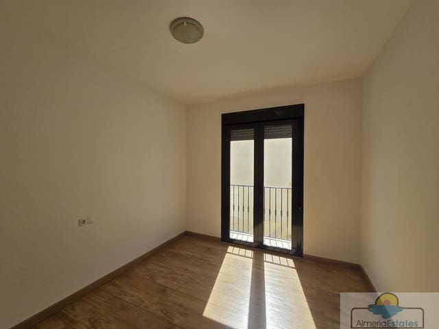 3 slaapkamer Flat te koop in Albox - € 98.000 (Ref: 9858145)