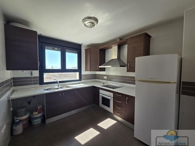 3 slaapkamer Flat te koop in Albox - € 98.000 (Ref: 9858145)