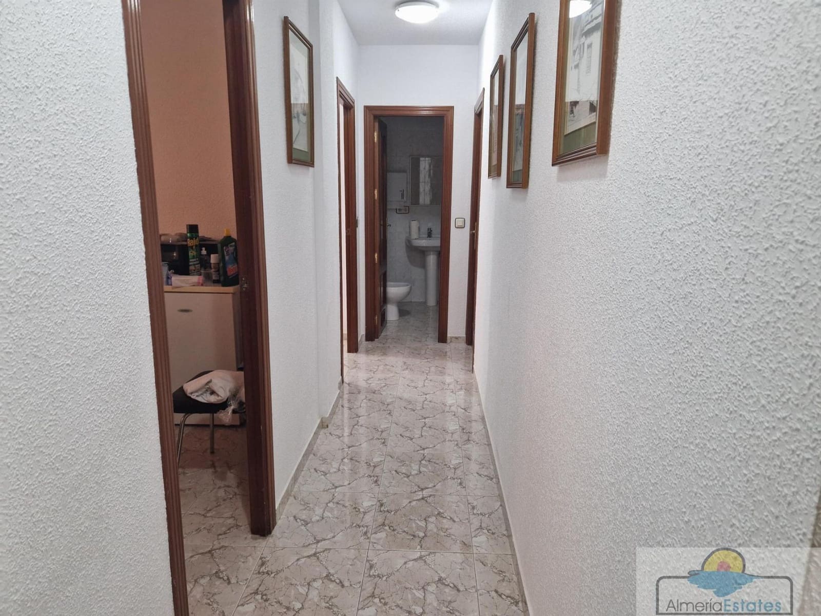 4 bedroom Flat for sale in Albox - € 120,000 (Ref: 9998949)