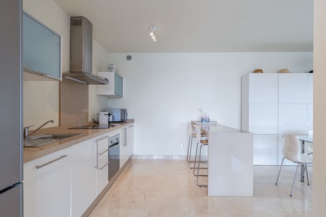 2 soverom Leilighet til salgs i Playa de la Caleta, Güímar med svømmebasseng garasje - € 1 150 (Ref: 5166882)