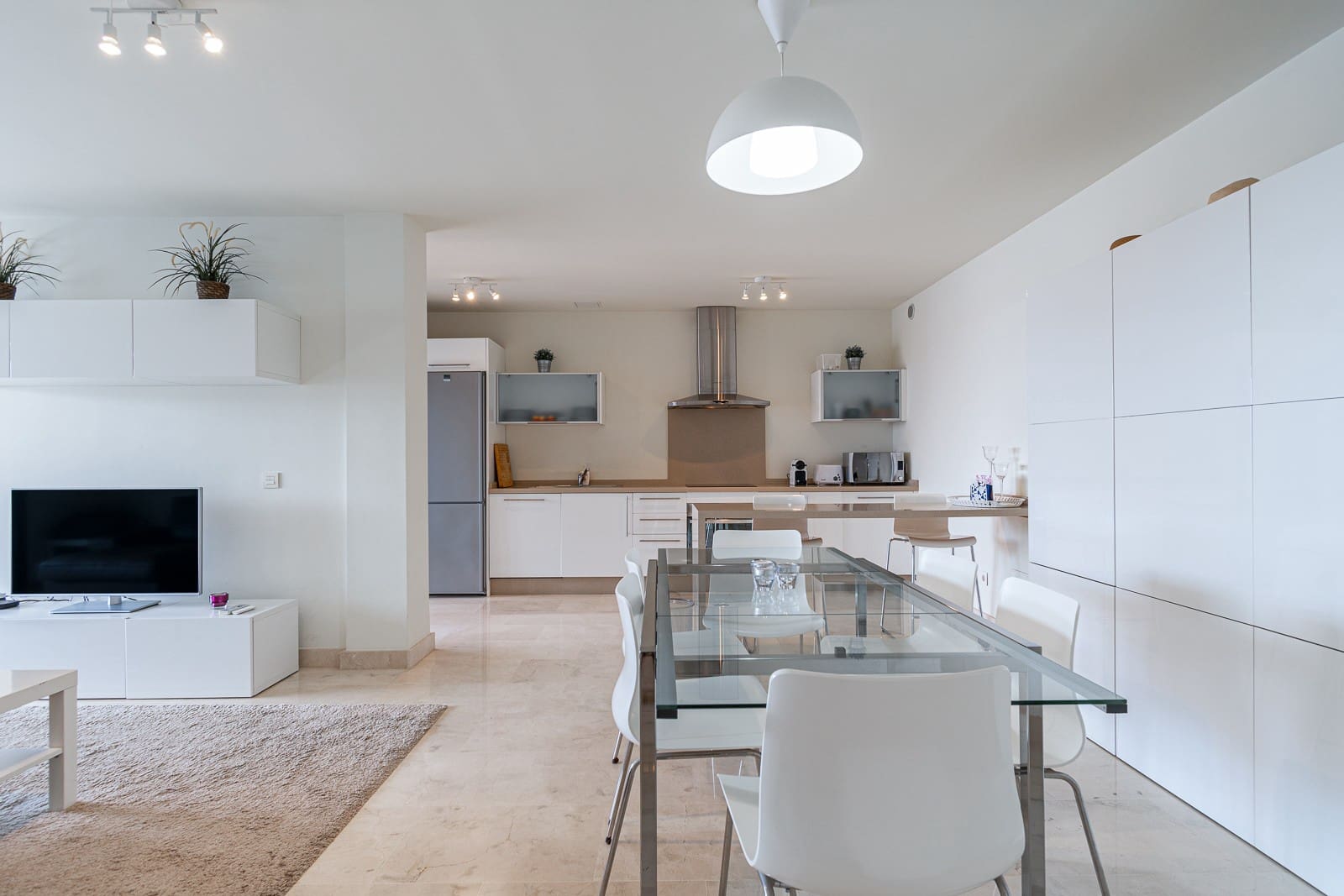   2 soveværelse   ferieLejlighed i Playa de la Caleta   med   swimmingpool  garage  - € 1.150 (Ref: 5166882)